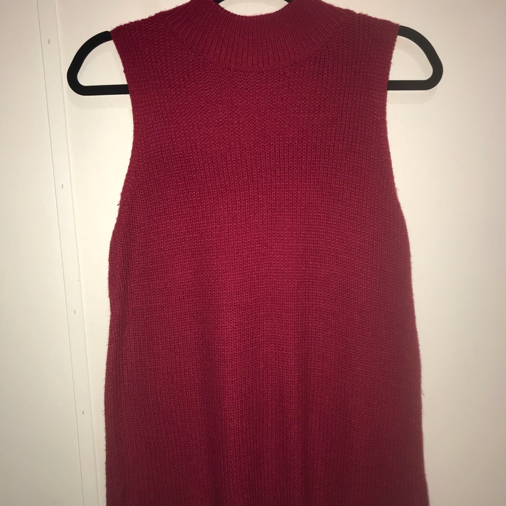 Dollskill turtle neck short sleeve top